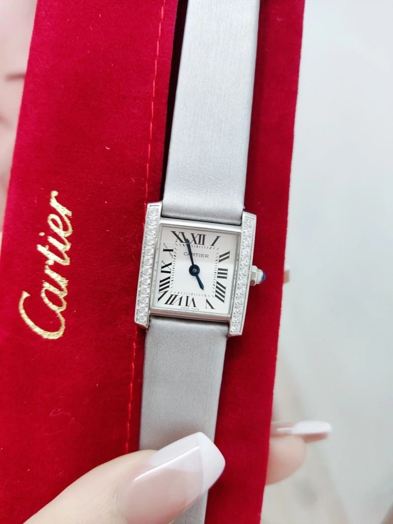Trendy CARTIER Watches 179446