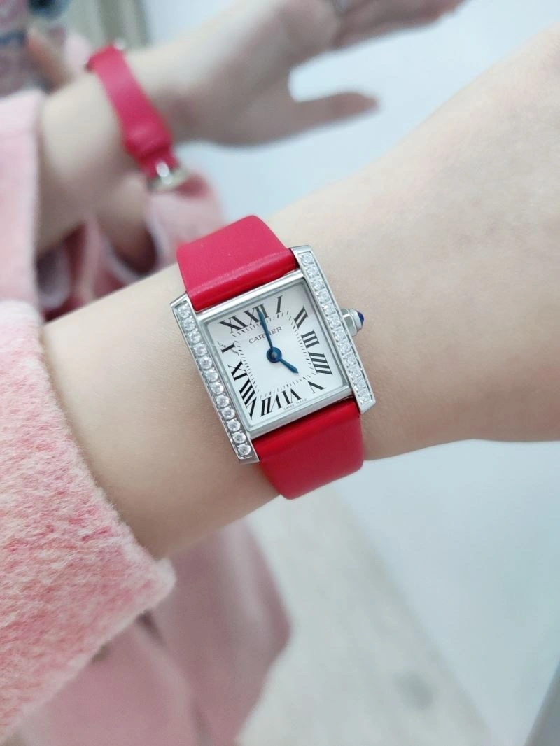 Trendy CARTIER Watches 179446