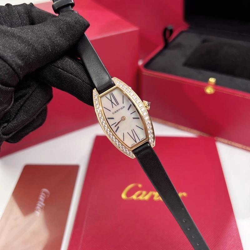 Bold CARTIER Watches 179444