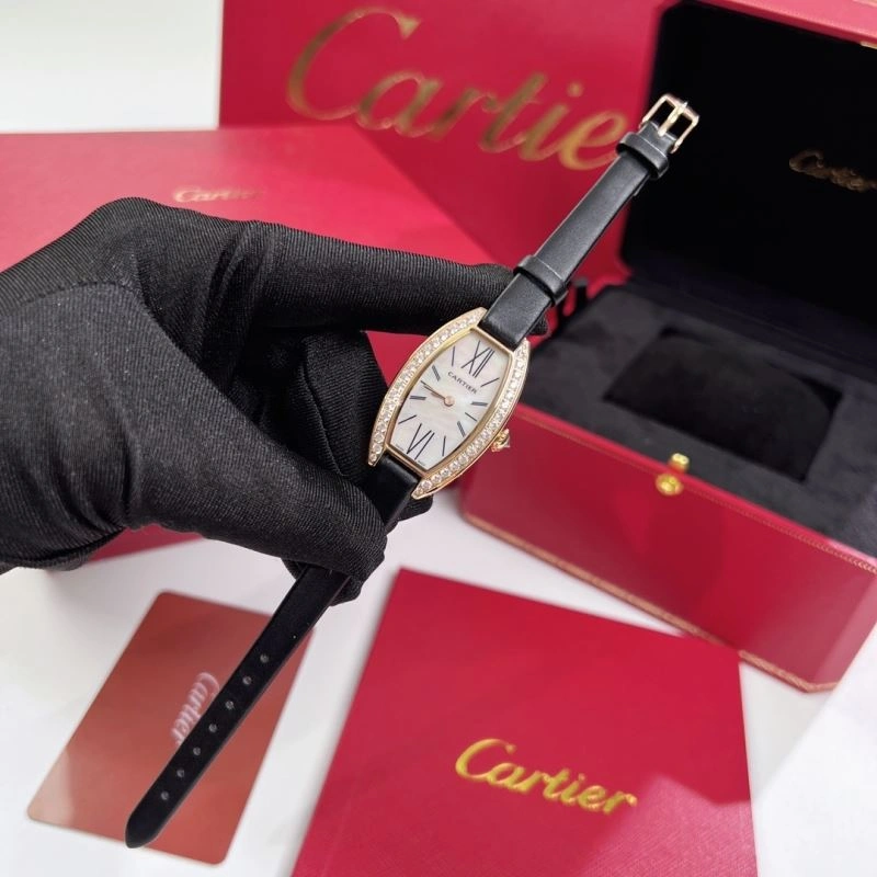 Bold CARTIER Watches 179444