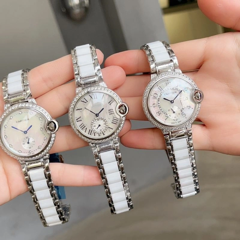 Vibrant CARTIER Watches 179372