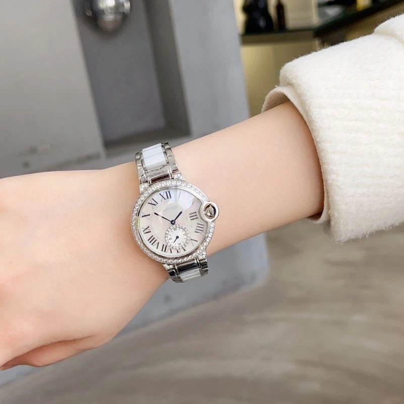Vibrant CARTIER Watches 179372