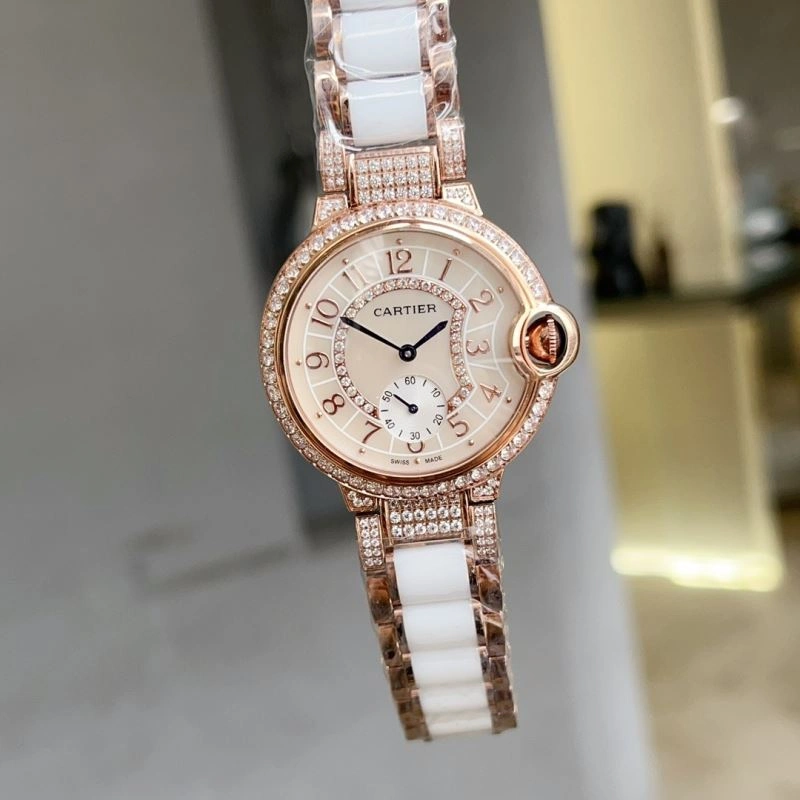 Soft CARTIER Watches 179379
