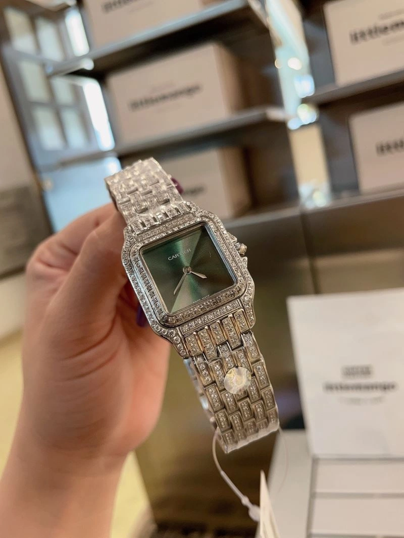 DailyWear CARTIER Watches 179376