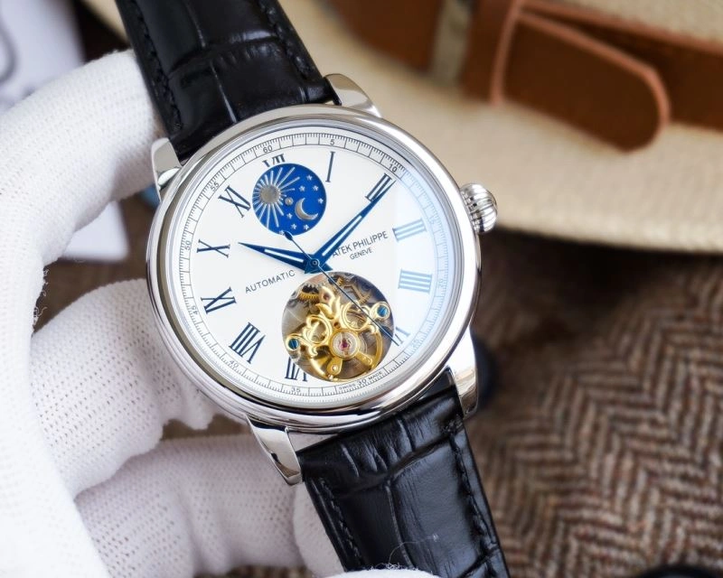 Comfortable CARTIER Watches 179358