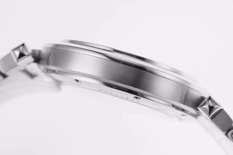 MoistureWicking CARTIER Watches 179342