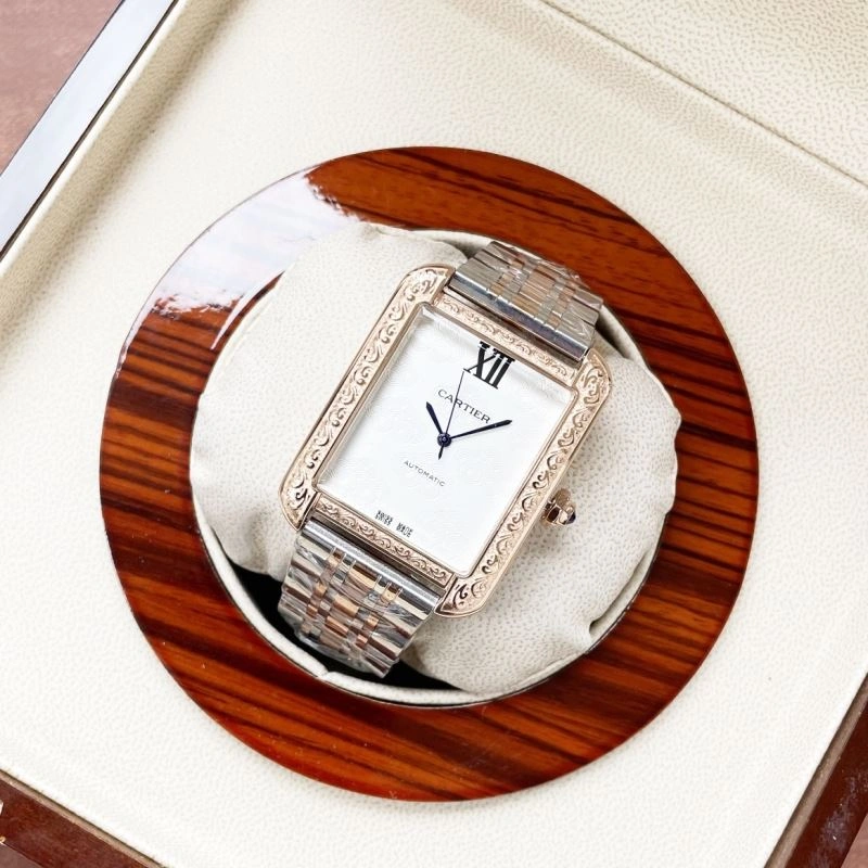 Packable CARTIER Watches 179319