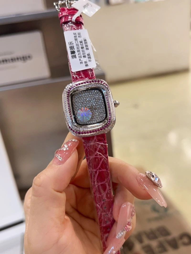Supportive CARTIER Watches 179320