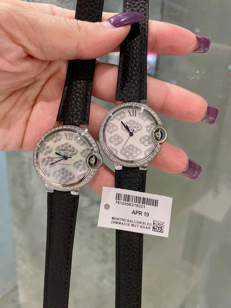 Functional CARTIER Watches 179296