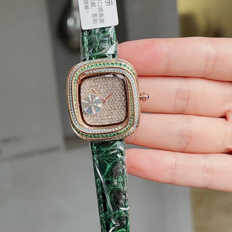 EyeCatching CARTIER Watches 179290
