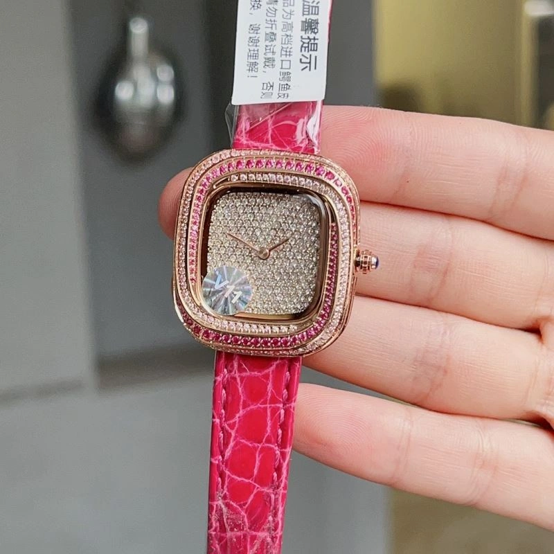 EyeCatching CARTIER Watches 179290