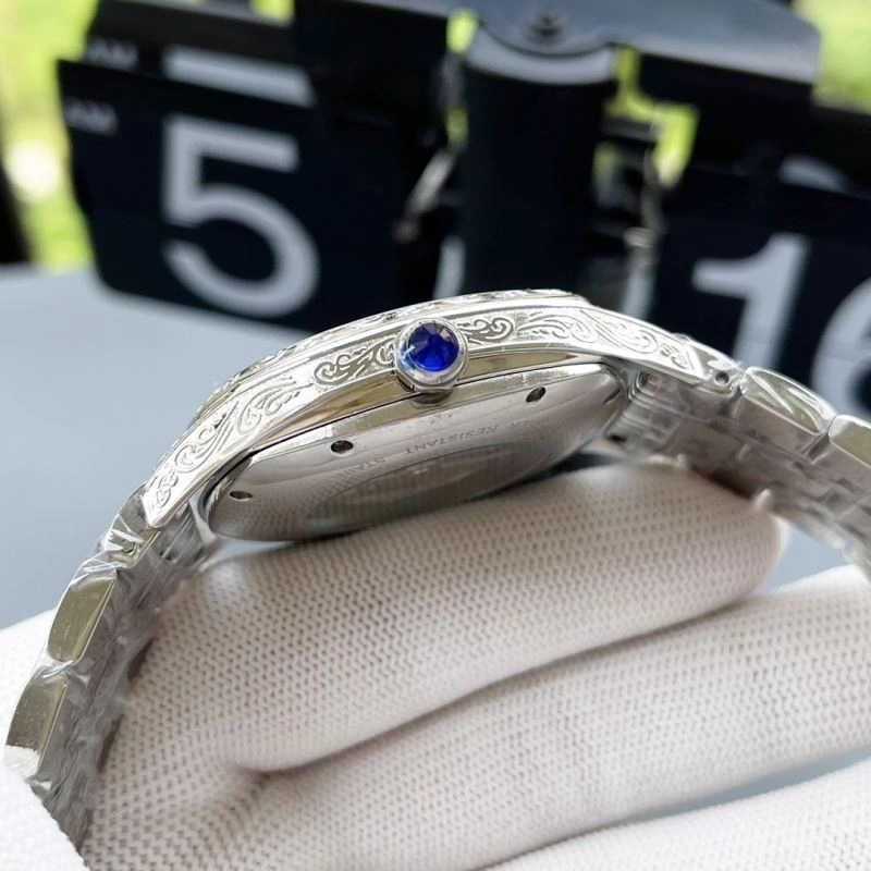 Lightweight CARTIER Watches 179282