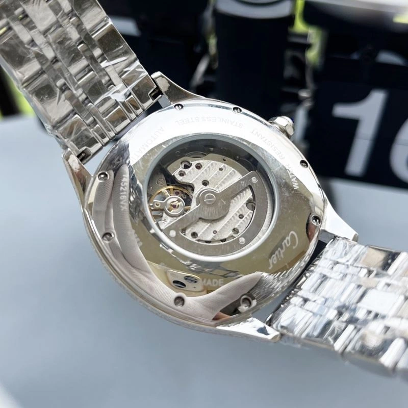 Lightweight CARTIER Watches 179282