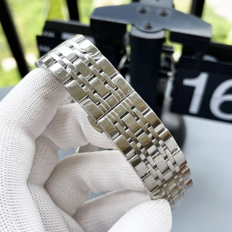 Lightweight CARTIER Watches 179282