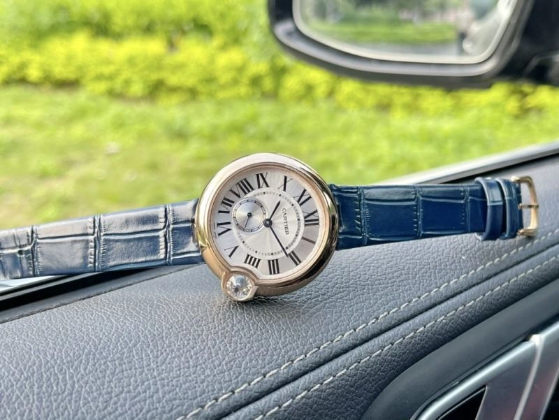UrbanStyle CARTIER Watches 179279