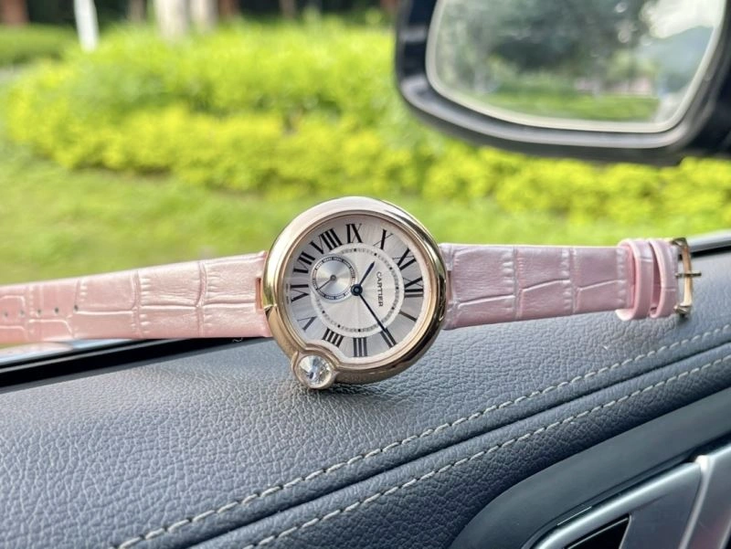 UrbanStyle CARTIER Watches 179279