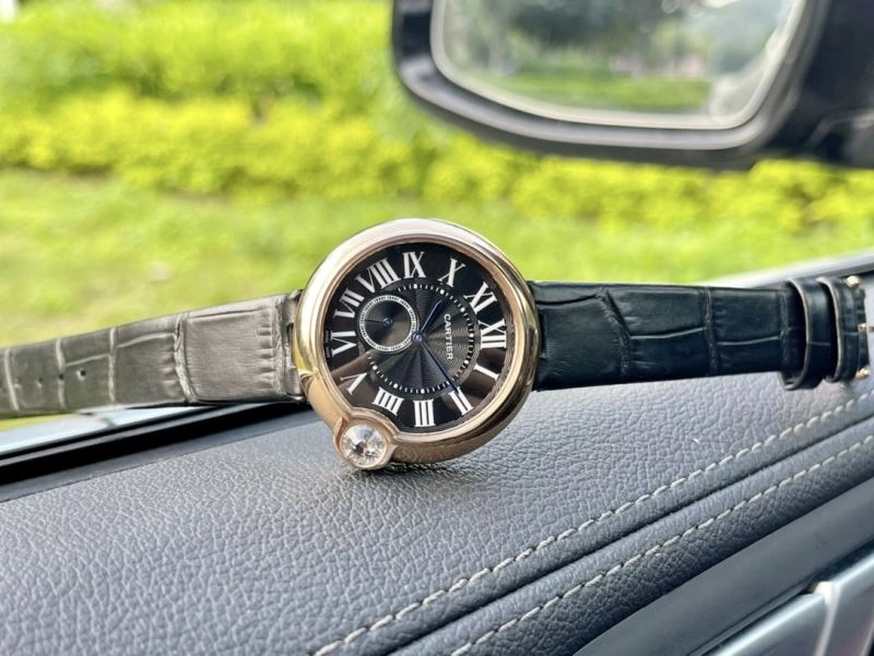 UrbanStyle CARTIER Watches 179279