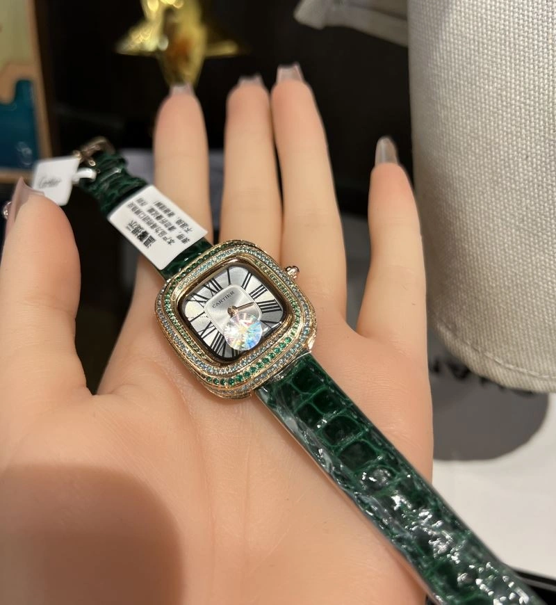 Lightweight CARTIER Watches 179273