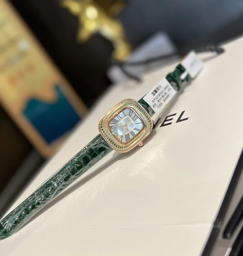 Lightweight CARTIER Watches 179273