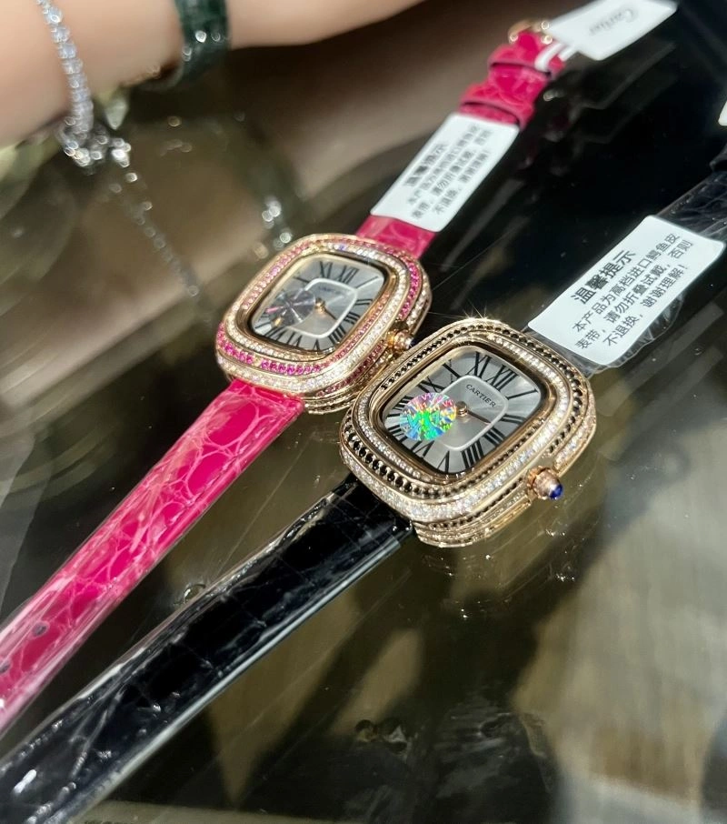 AllSeason CARTIER Watches 179272