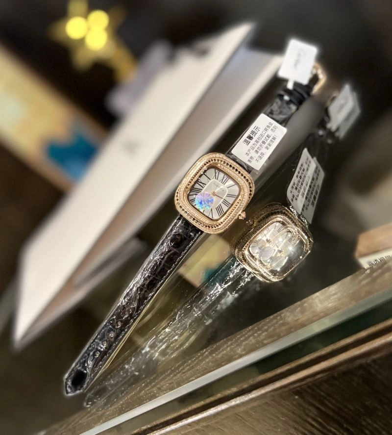 Durable CARTIER Watches 179249