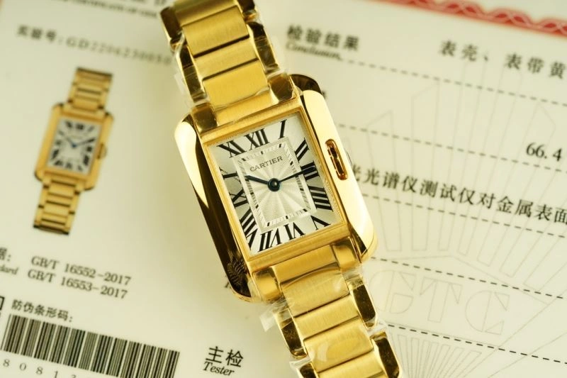 Seasonal CARTIER Watches 179246