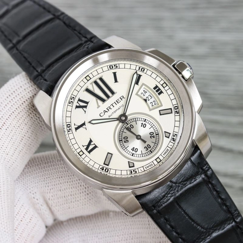 Versatile CARTIER Watches 179234