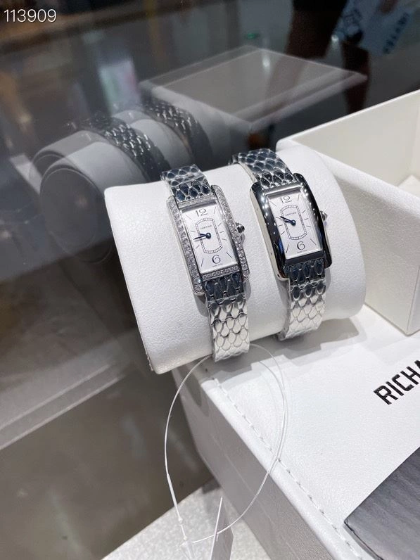 CARTIER Watches Breathable 179206
