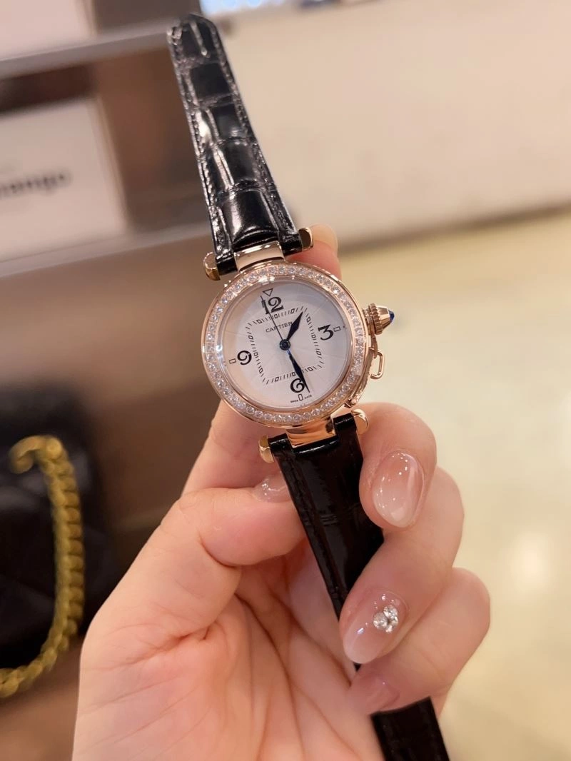 Soft CARTIER Watches 179199