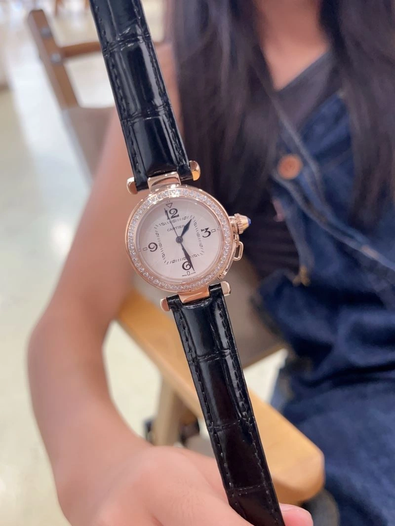 Soft CARTIER Watches 179199