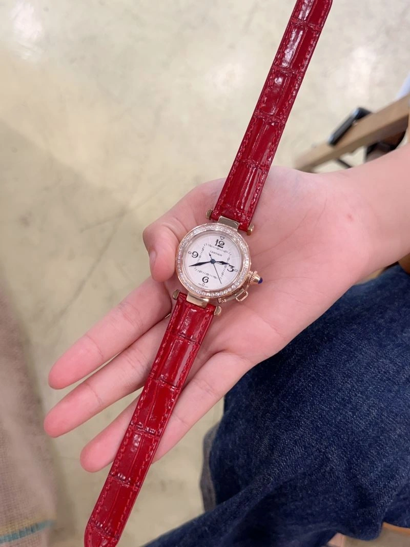 Resilient CARTIER Watches 179197