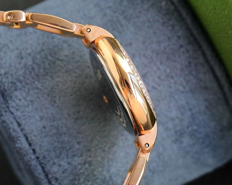 Durable CARTIER Watches 179187