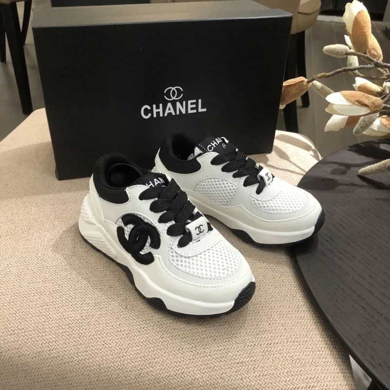 Compact CHANEL SHOES 29844