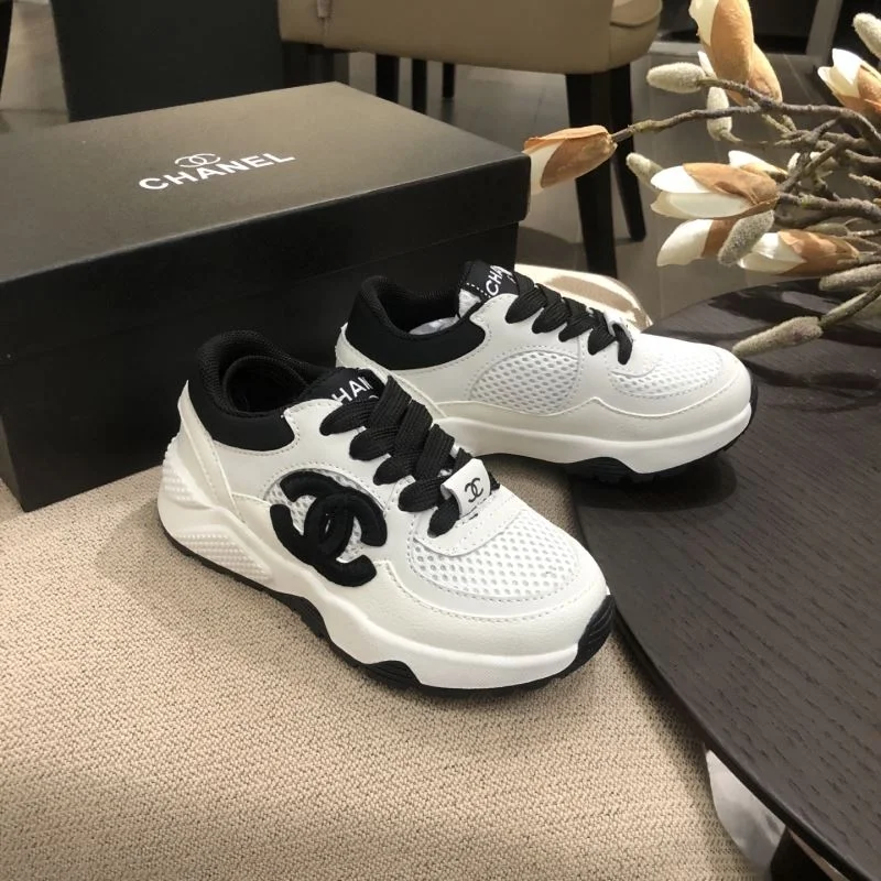 Compact CHANEL SHOES 29844