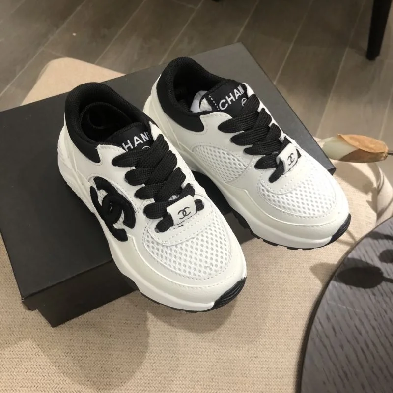 Compact CHANEL SHOES 29844
