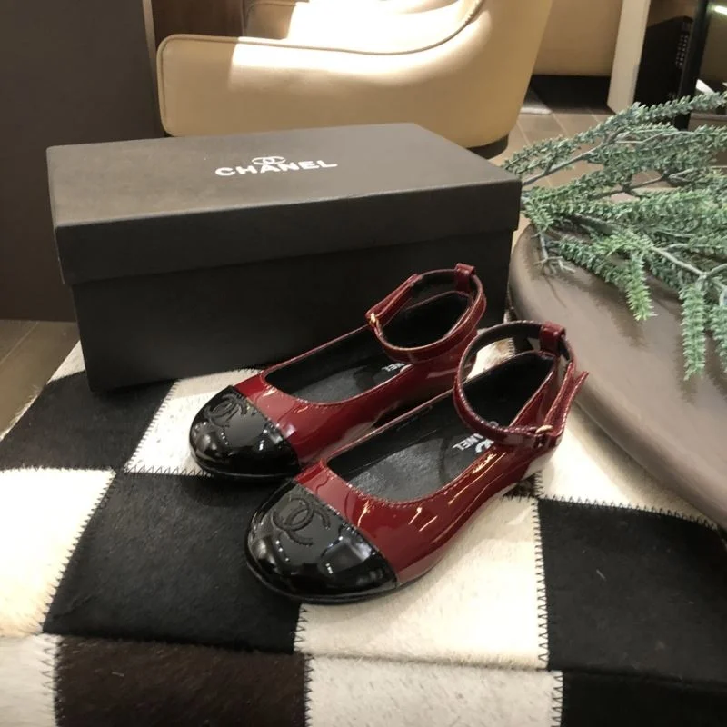 CHANEL SHOES UrbanChic 30283