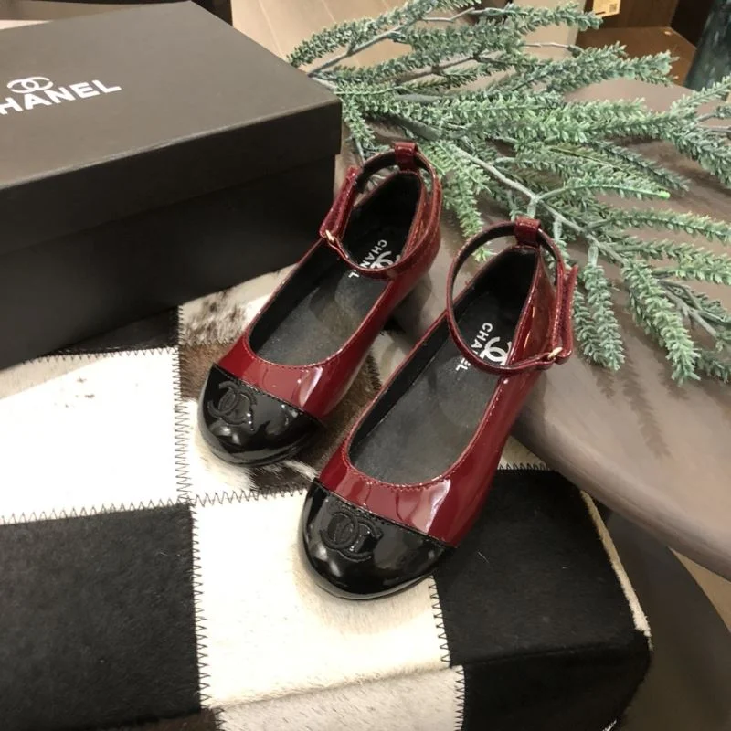 CHANEL SHOES UrbanChic 30283