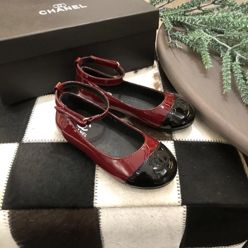 CHANEL SHOES UrbanChic 30283