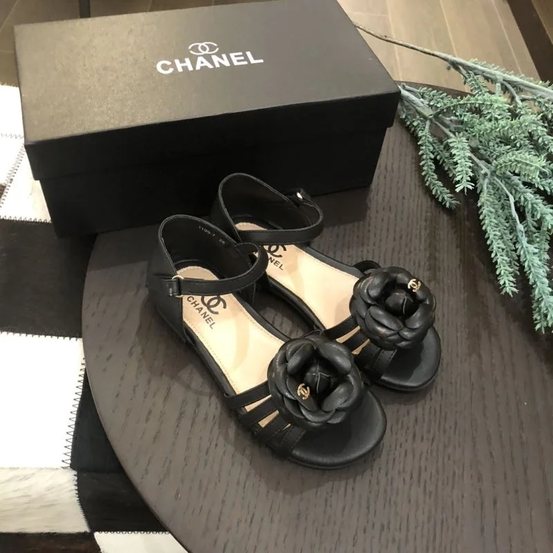 Supportive CHANEL SHOES 30266