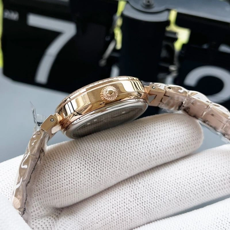 CHANEL Watches Sporty 181716