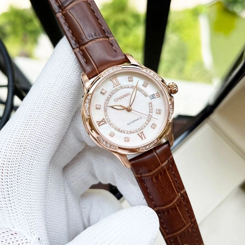 Classic CHANEL Watches 181702