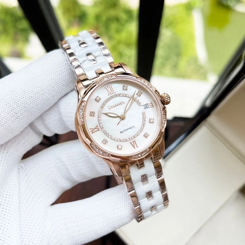 Classic CHANEL Watches 181702