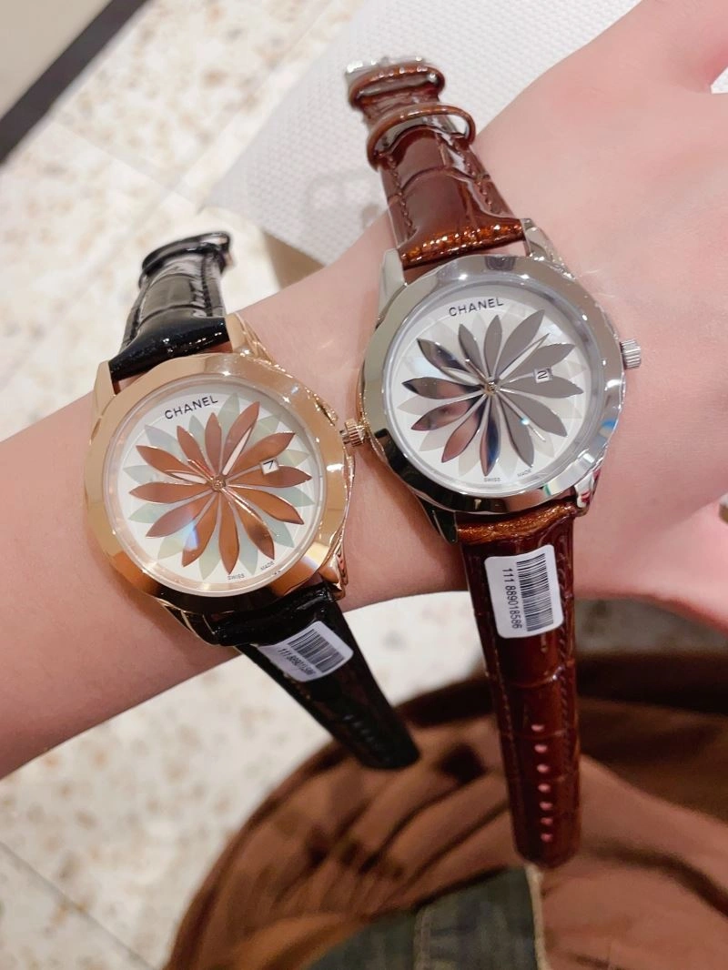 Unisex CHANEL Watches 181700