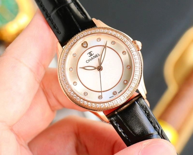 Trendsetting CHANEL Watches 181692