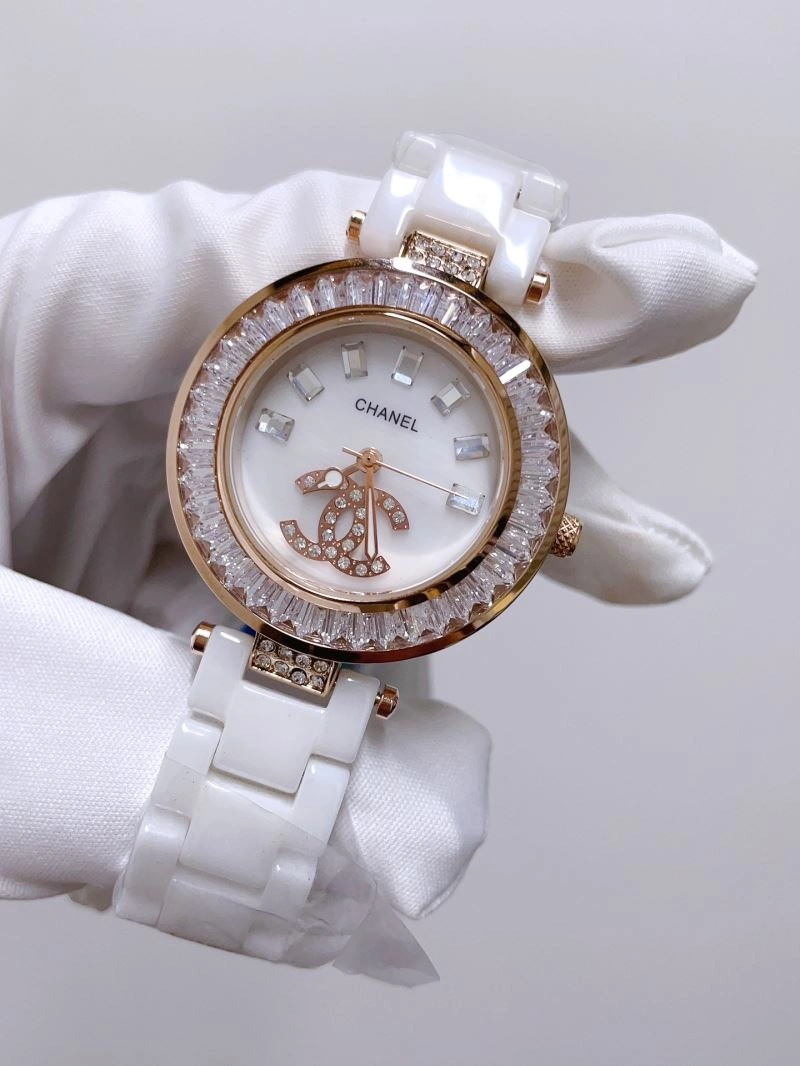 Seasonal CHANEL Watches 181690