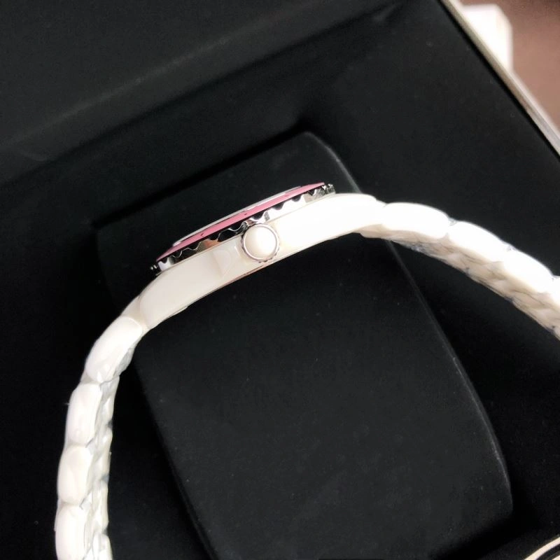 TimelessDesign CHANEL Watches 181687
