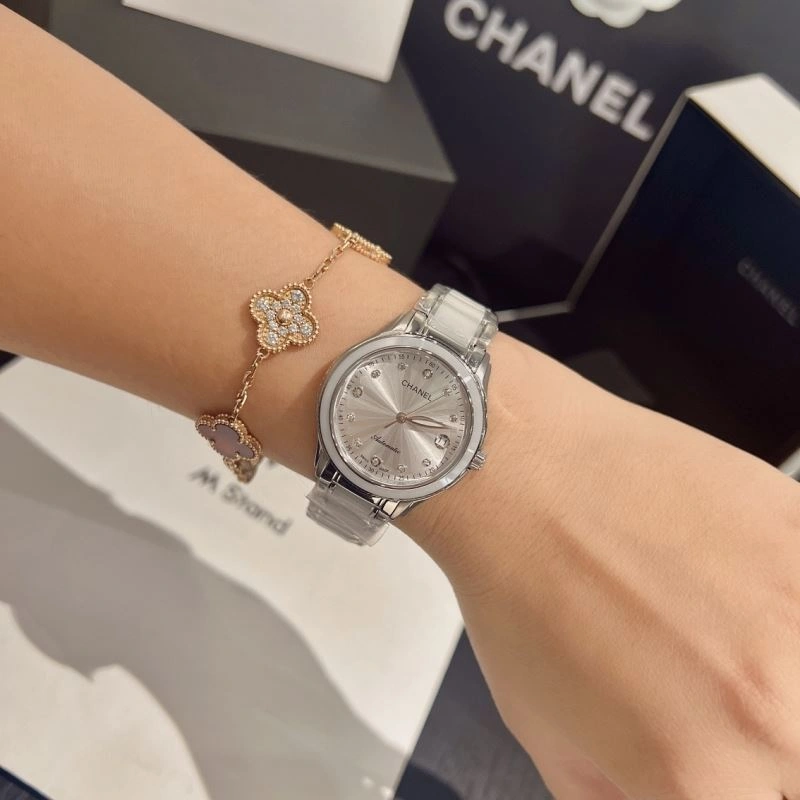 WeatherProof CHANEL Watches 181677