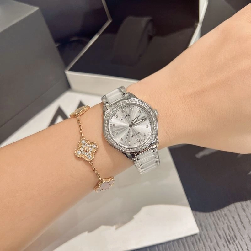 WeatherProof CHANEL Watches 181677