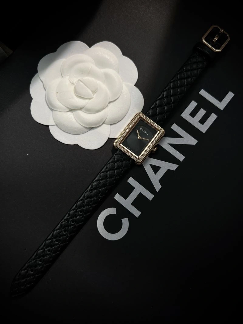 Minimalist CHANEL Watches 181672