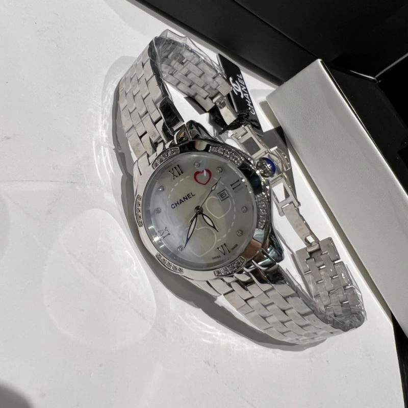 Packable CHANEL Watches 181667